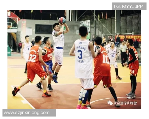 成都篮球队实力揭秘：从战术到球员全面剖析篮球巨献的背后故事