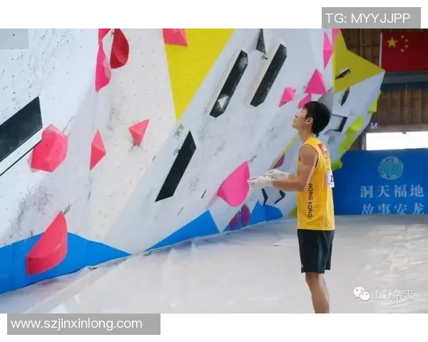 杭州飞盘队在攀岩联赛中以56分稳居积分榜首位展现强劲实力 杭州飞盘队在攀岩联赛中以56分稳居积分榜首位展现强劲实力